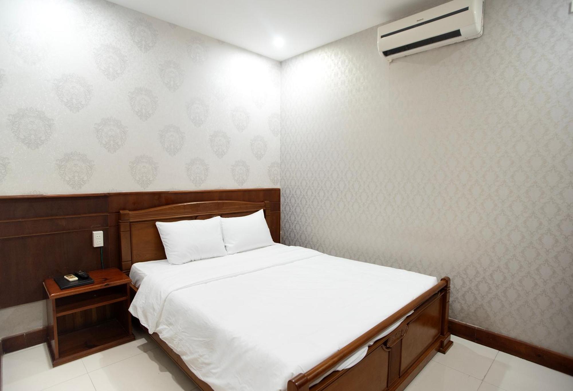 Eden Quy Nhon Hotel Exteriör bild